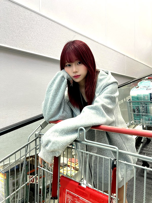 1zxhy__ instagram image archive image