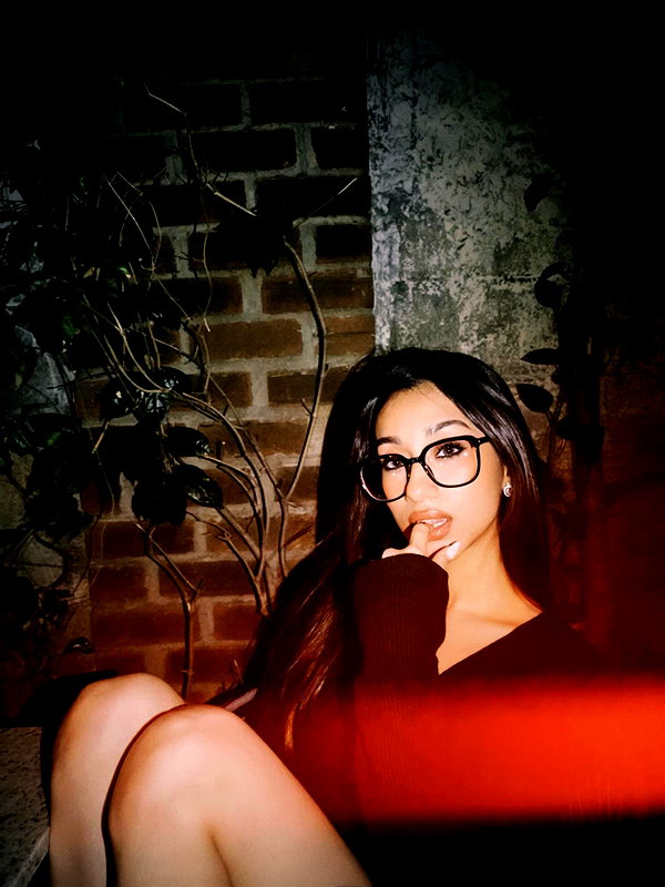 shanayarv instagram image archive image