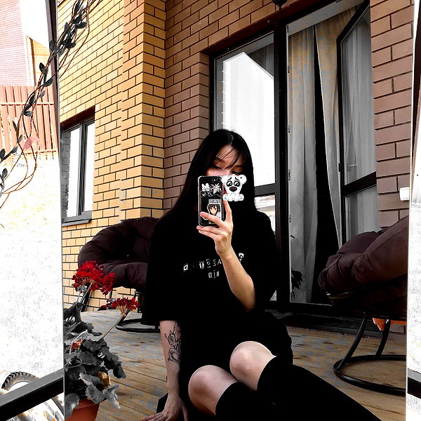 glowmoonshorty instagram image archive image