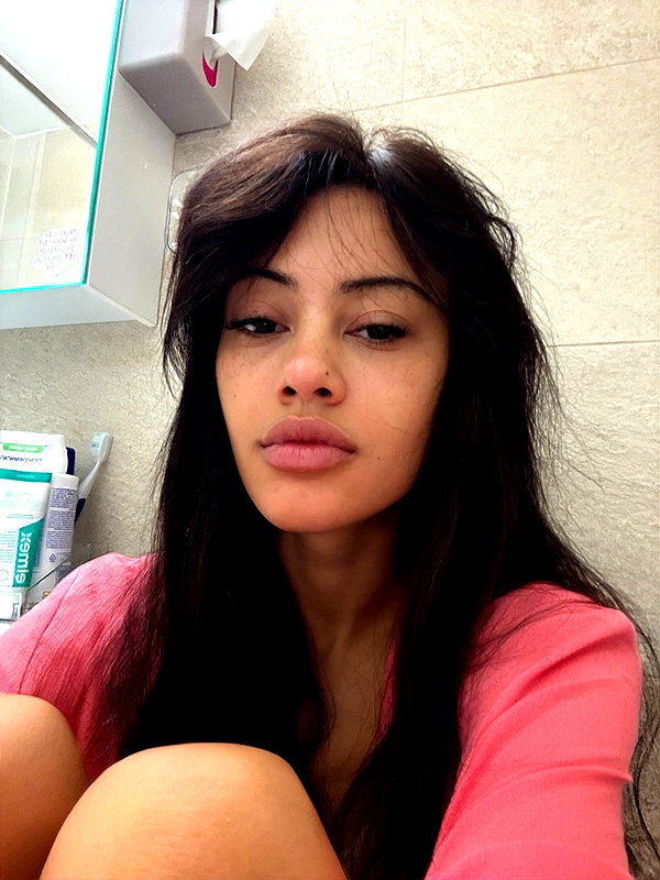 leonanaomii instagram image archive image