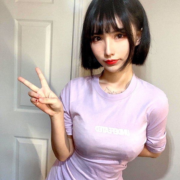 rakukoo instagram image archive image