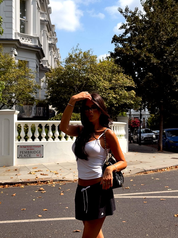 zoeliss instagram image archive image