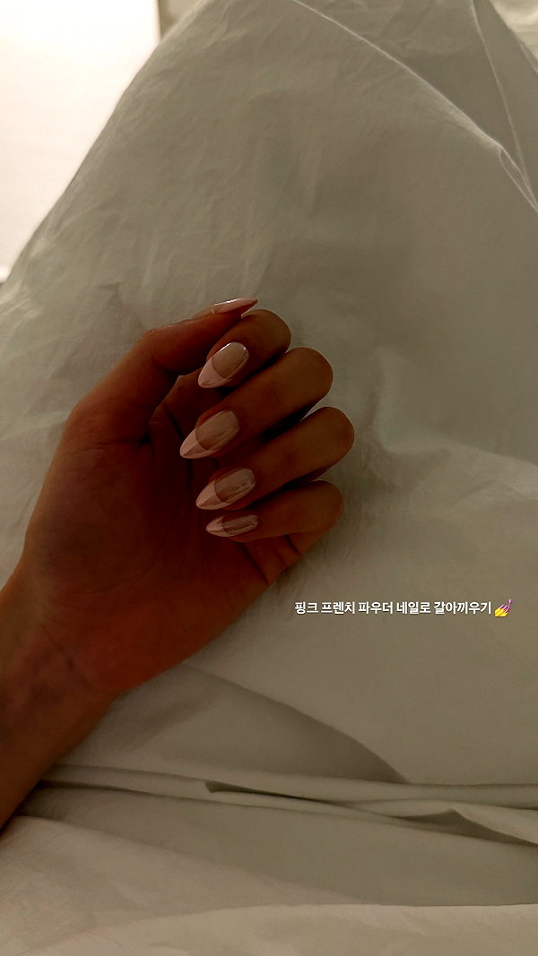 daxbin instagram image archive image