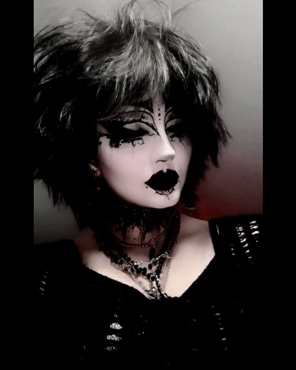 darkblueyoshii instagram image archive image