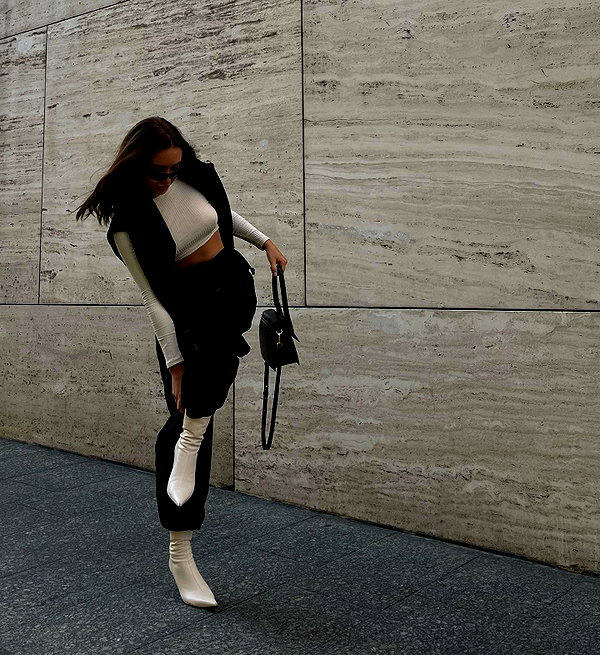 veroni22ka instagram image archive image