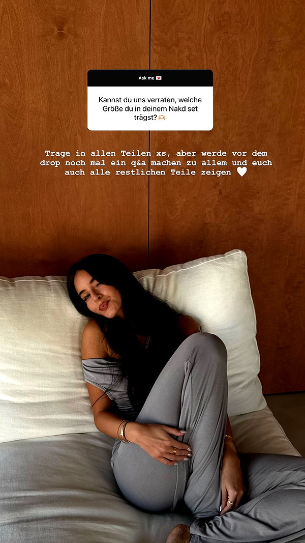 zoeliss instagram image archive image