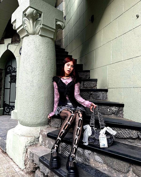 is2tian instagram image archive image