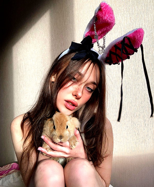 leanxhrt instagram image archive image