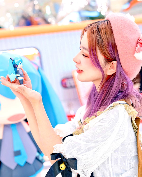 erokochiba instagram image archive image