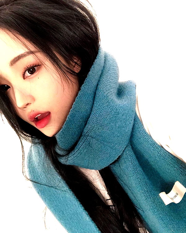 daxbin instagram image archive image