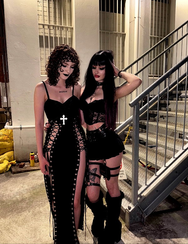 livindeadyaz instagram image archive image