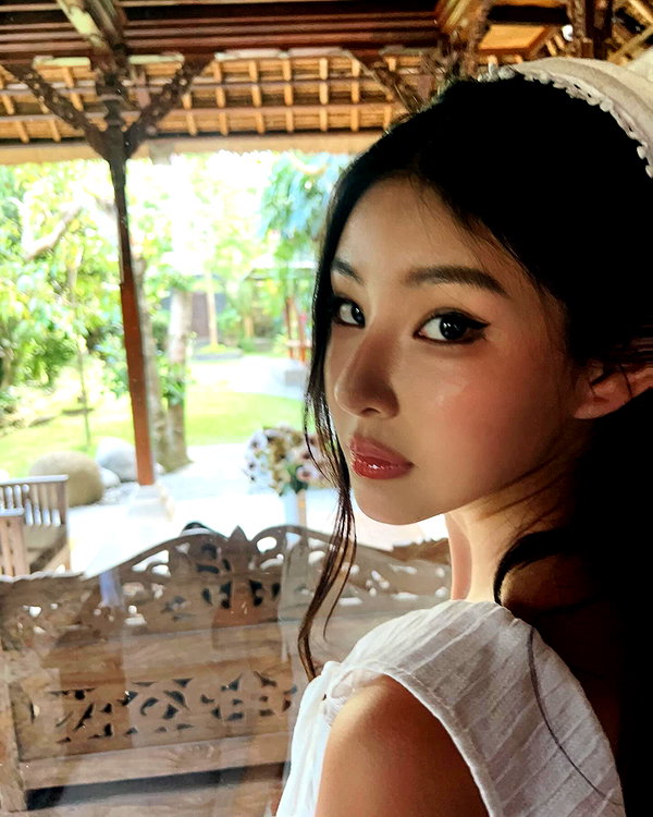 ll.lu1s instagram image archive image