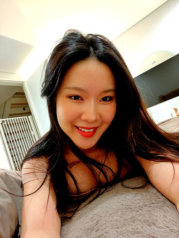 norajoy_official instagram image archive image