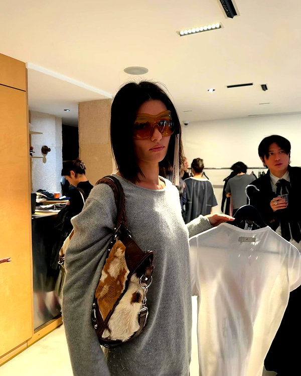 reneeebeller instagram image archive image