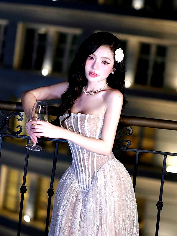 lyhythuedoxinh instagram image archive image