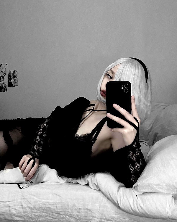 glowmoonshorty instagram image archive image