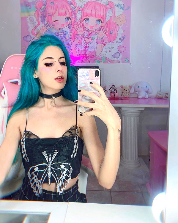 jadelaverne instagram image archive image