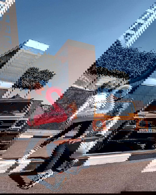 yanamarkeshtv image ~ Altpins