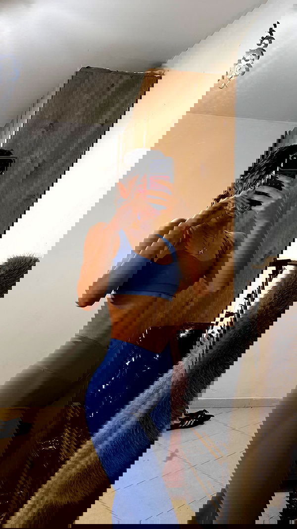 efrat_elmalich efrat_elmalich archive image