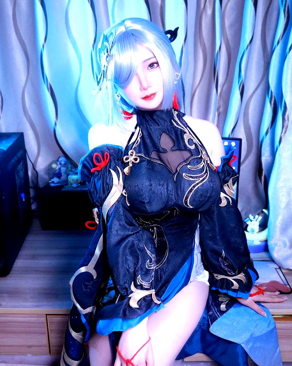 gallery_cosplayer instagram image archive image