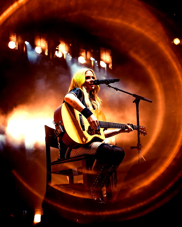 avrillavigne instagram image archive image
