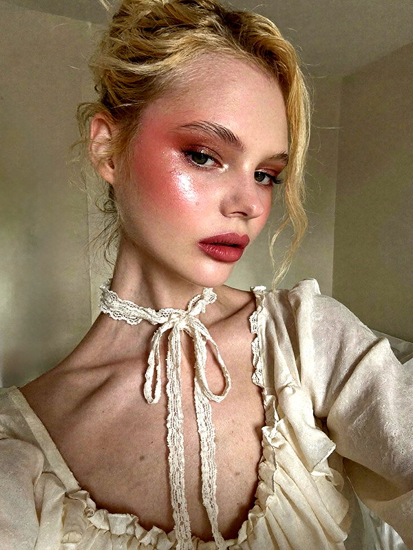 alisen.mari instagram image archive image