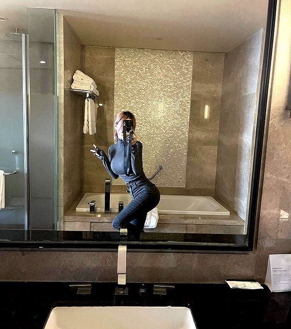 erokochiba instagram image archive image