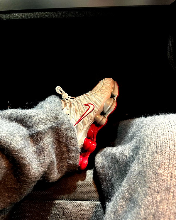 ellachristo instagram image archive image