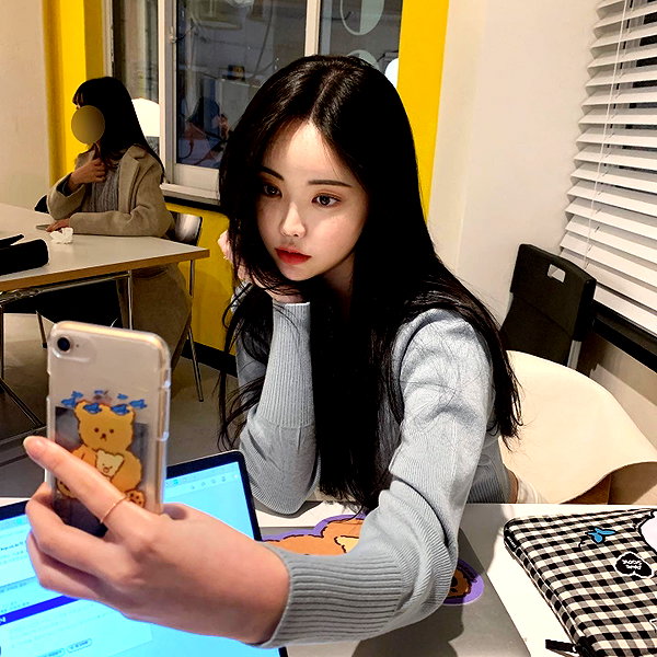 daxbin instagram image archive image