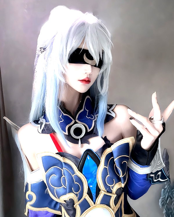 gallery_cosplayer instagram image archive image