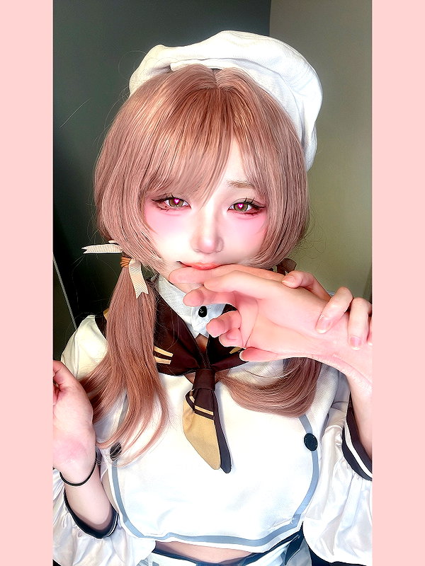 purinn_cos instagram image archive image