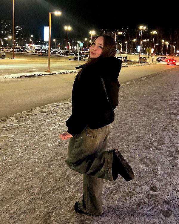 vslunz instagram image archive image