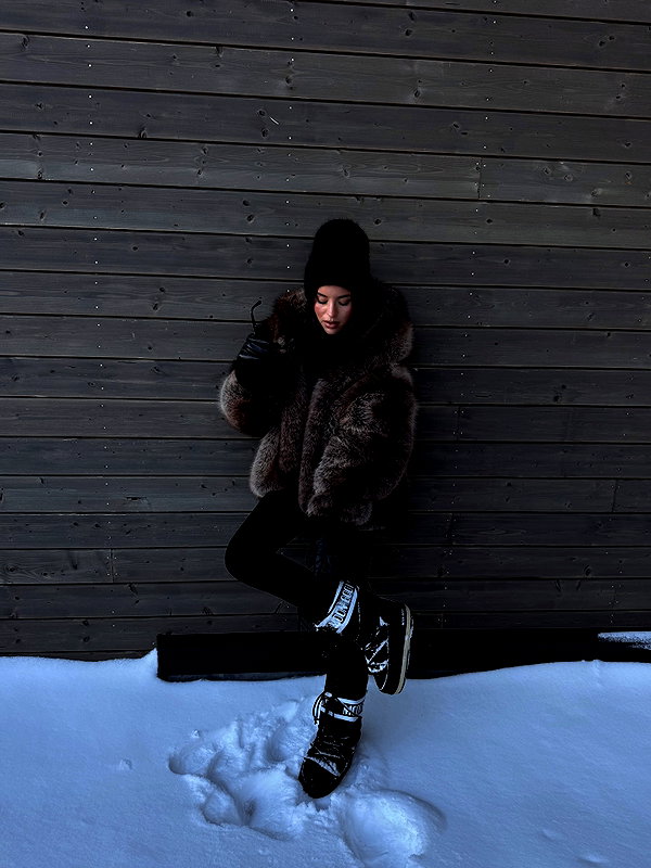 zoeliss instagram image archive image