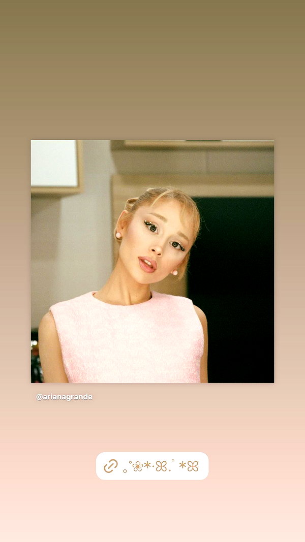 arianagrande instagram image archive image