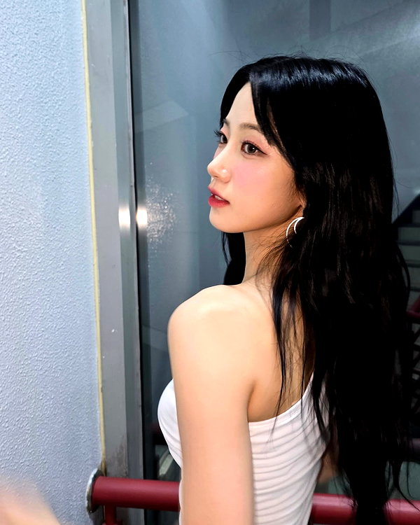 zuhazana instagram image archive image