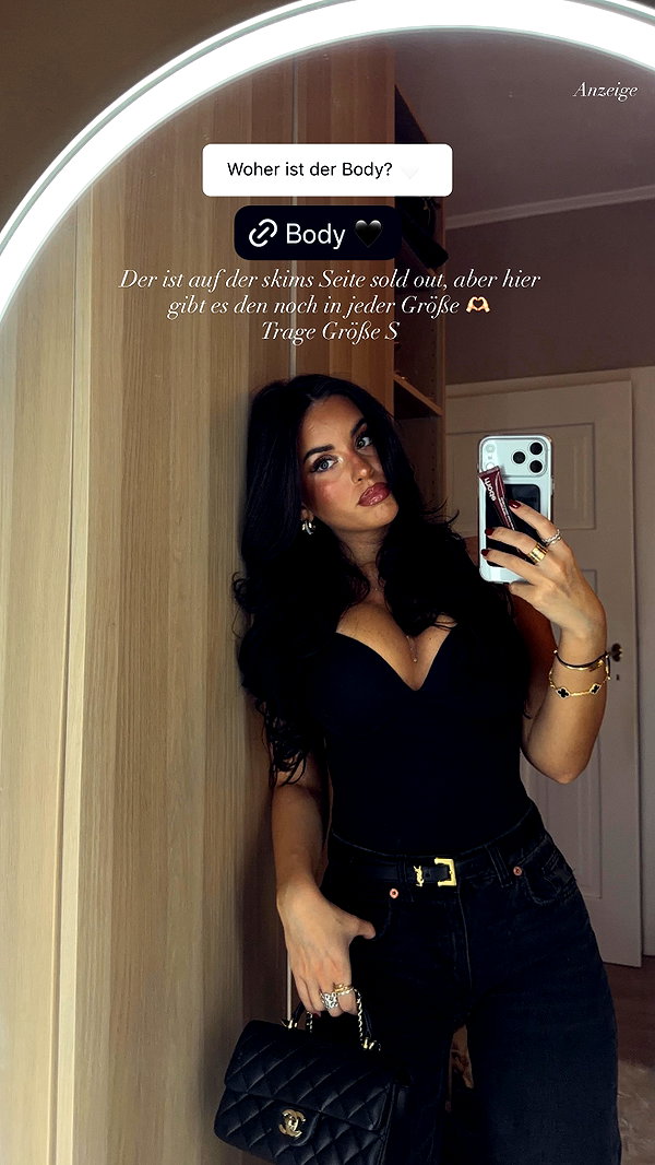 zoeliss instagram image archive image