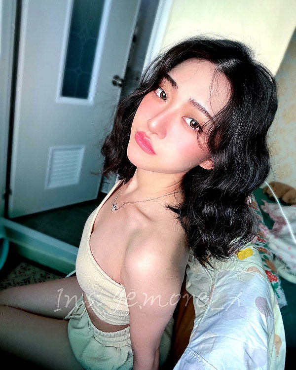 ge.more_x instagram image archive image