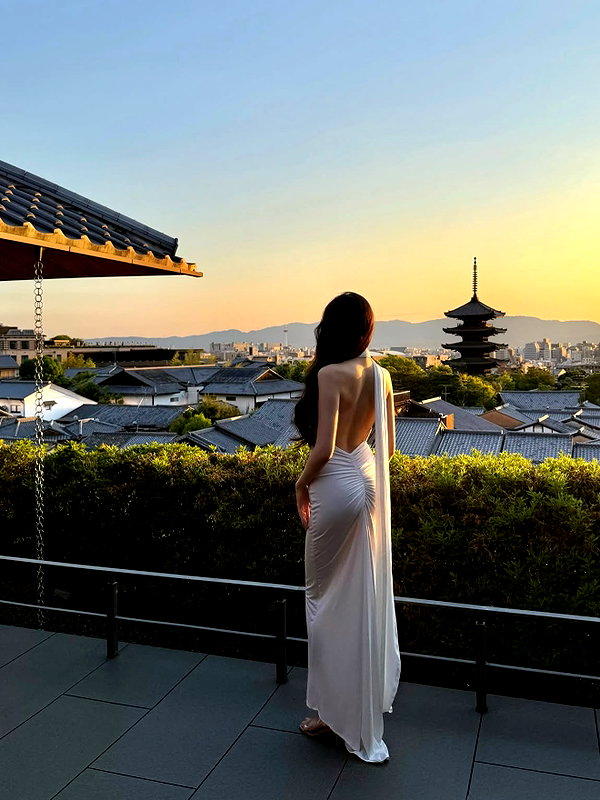 lyhythuedoxinh instagram image archive image