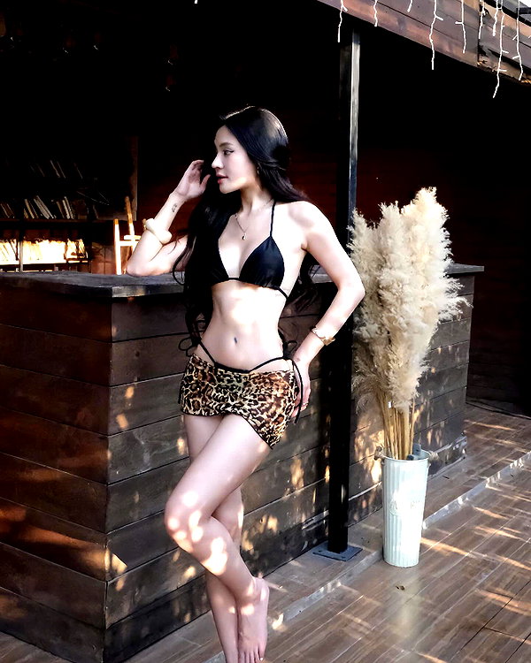 lyhythuedoxinh instagram image archive image