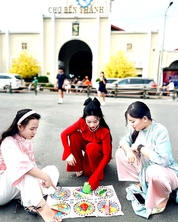 lyhythuedoxinh instagram image archive image