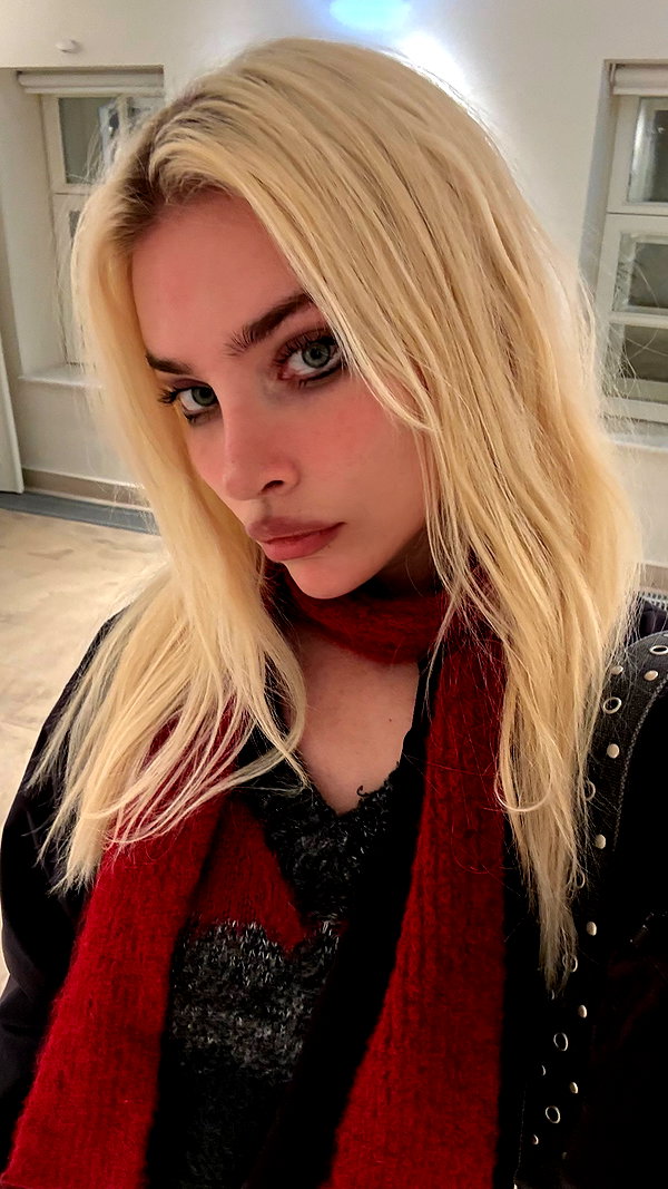 anya4everr instagram image archive image