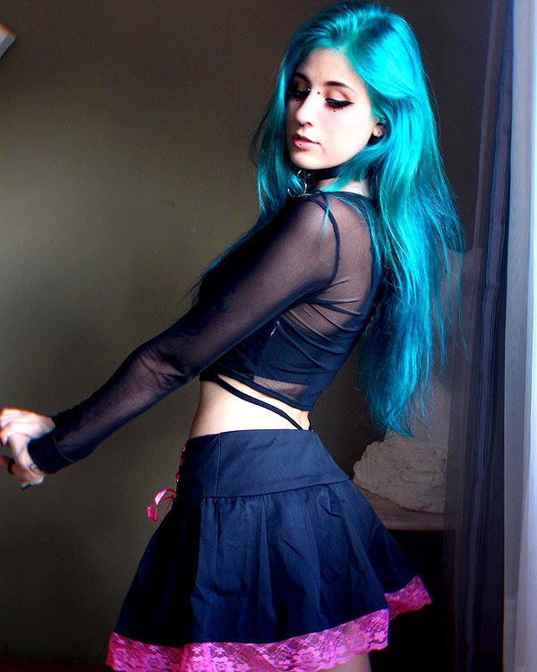 jadelaverne instagram image archive image