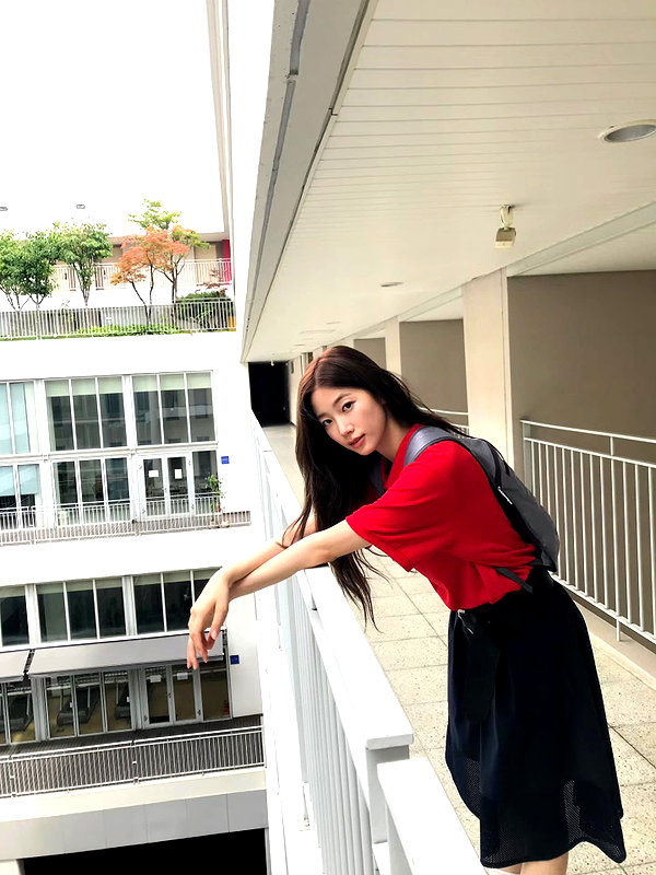 zuhazana instagram image archive image