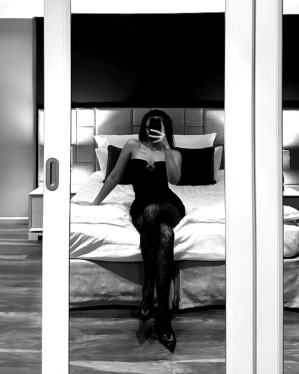 veroni22ka instagram image archive image