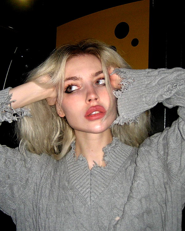 alien.hanna instagram image archive image