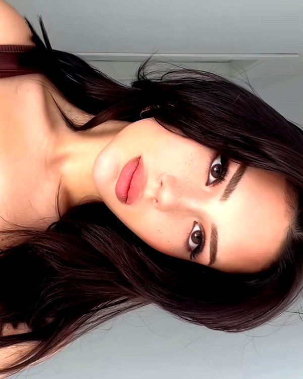 baddiesessence instagram image archive image