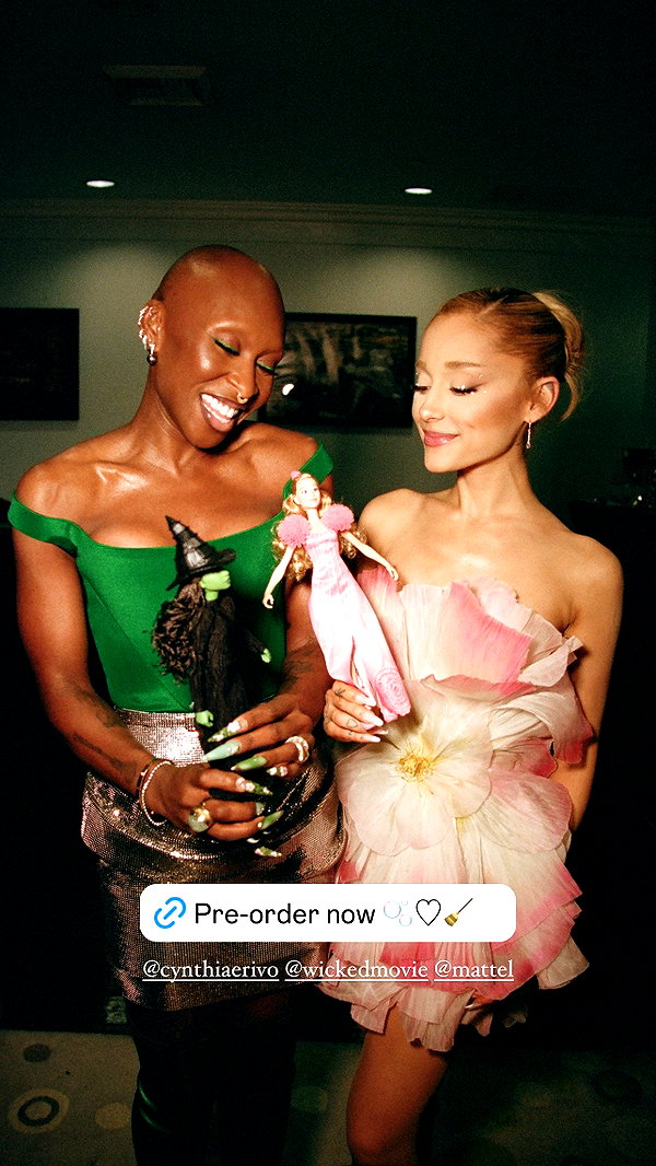 arianagrande instagram image archive image