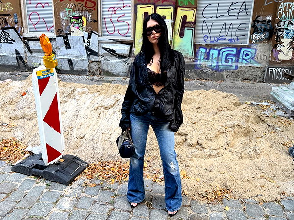 karolinaawasik instagram image archive image