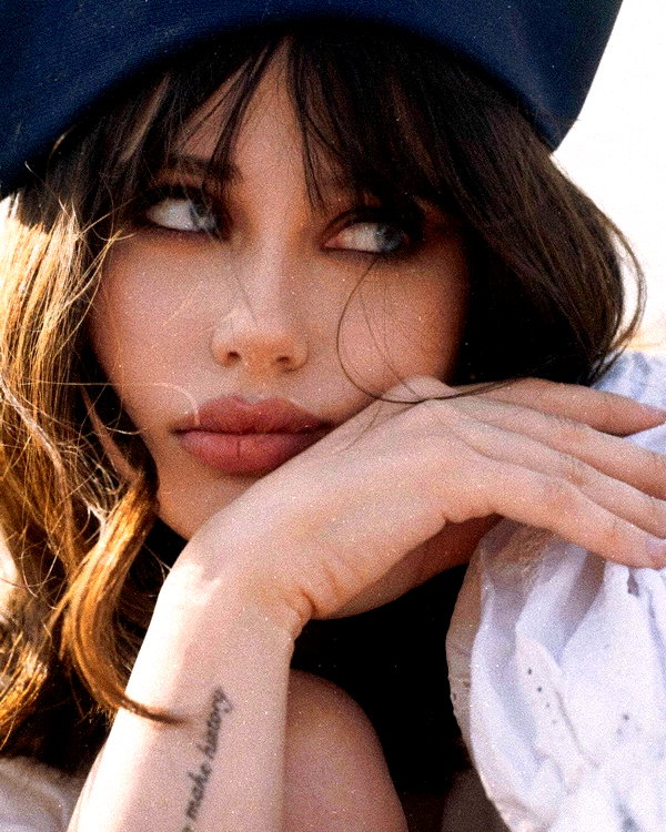 liashaked instagram image archive image