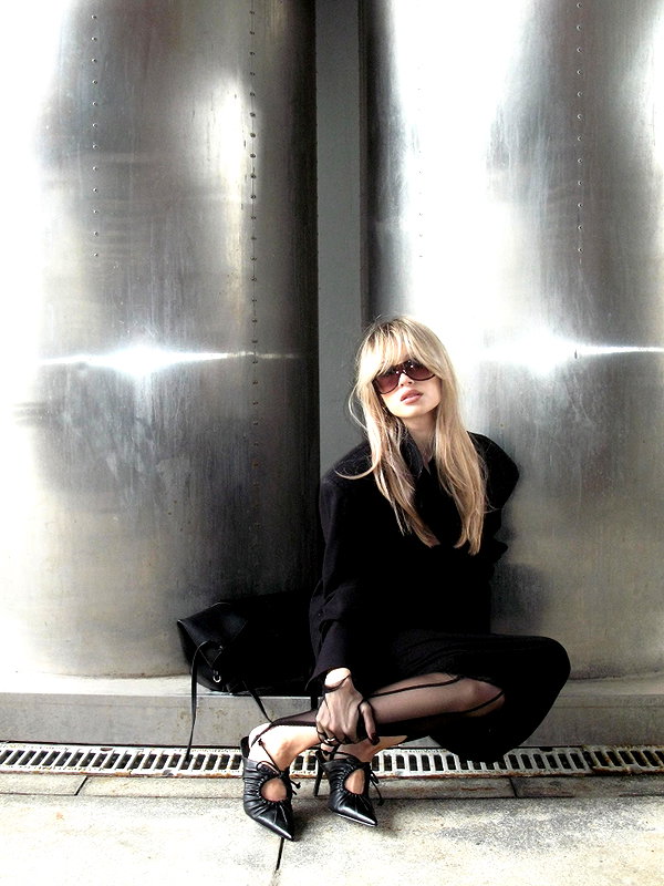 kkwwwv instagram image archive image